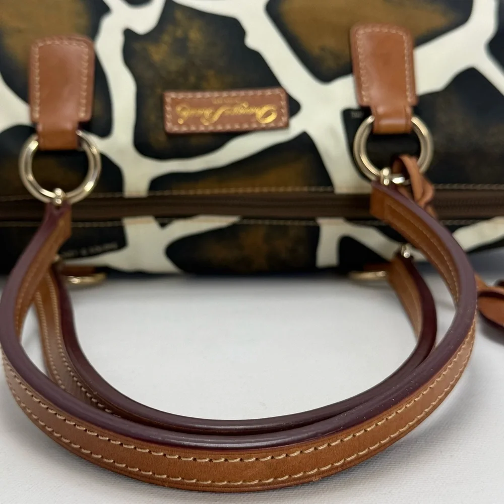 Vintage Dooney & Bourke Safari Giraffe Print Canvas Tote Bag - Picture 14 of 16